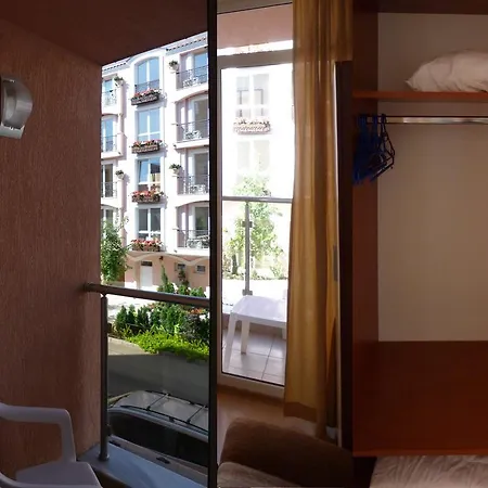 Apartment 98 Rainbow 2 *